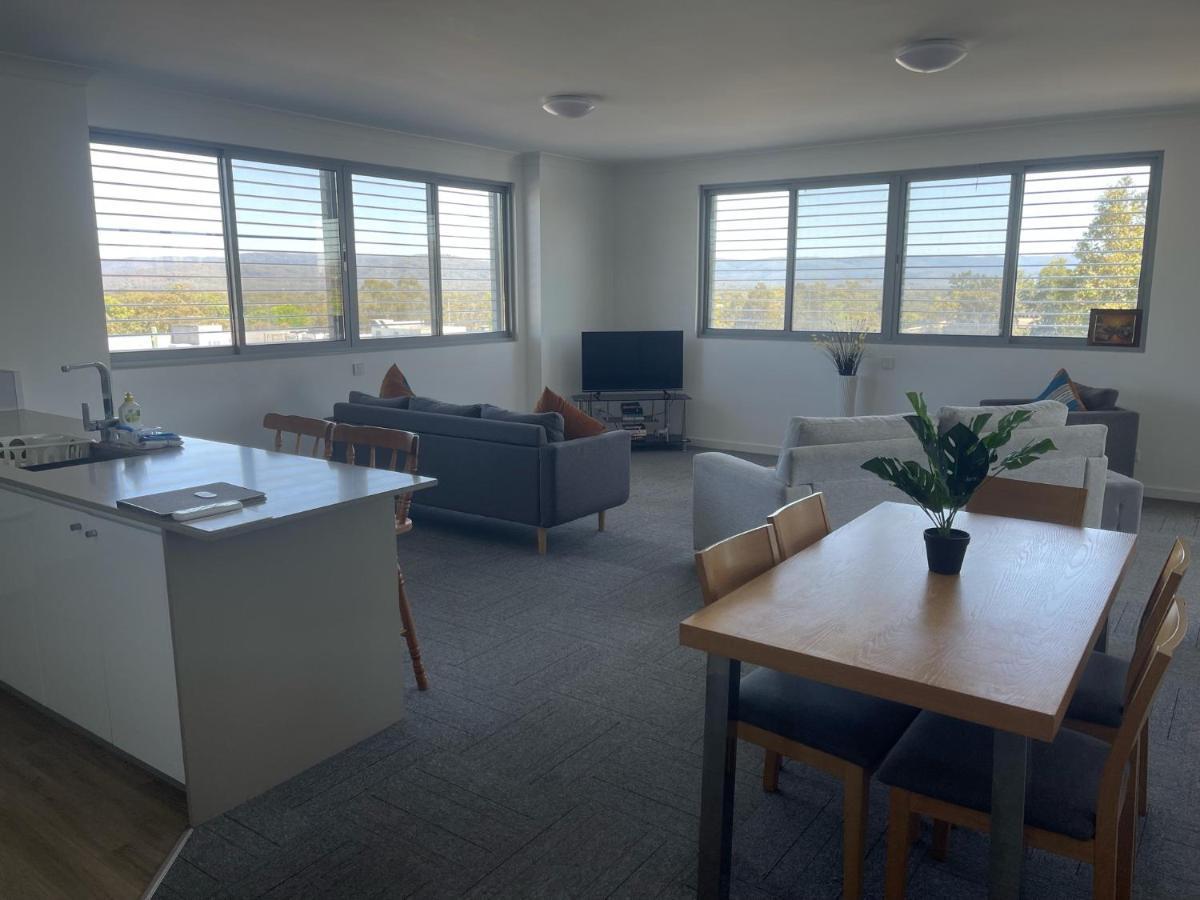 Morisset Serviced Apartments Esterno foto